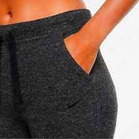 NWT Women's Nike Standard-fit Full Length Training Joggers - Picture 2 of 6